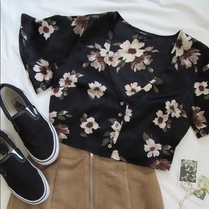 American eagle floral top